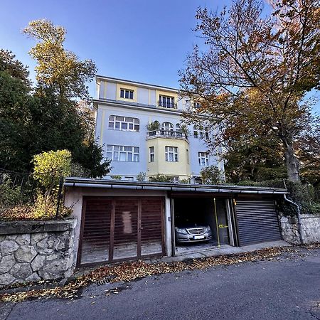 Hillside Luxury Residence Budapest With Free Garage Exterior foto