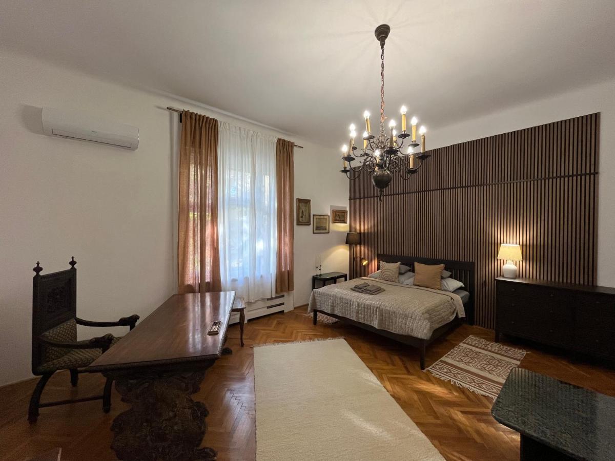 Hillside Luxury Residence Budapest With Free Garage Exterior foto